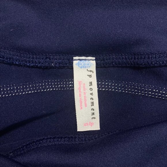 Free People Movement You’re A Peach Legging in Navy - Picture 11 of 15